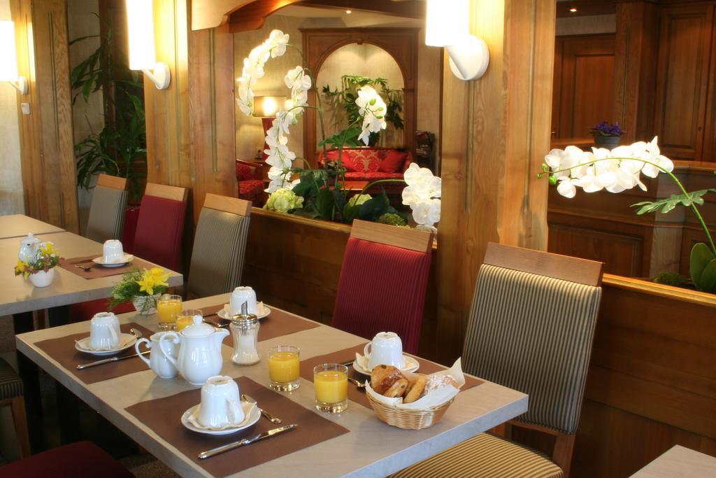 Au Relais De L'Ill 호텔 Sermersheim 외부 사진