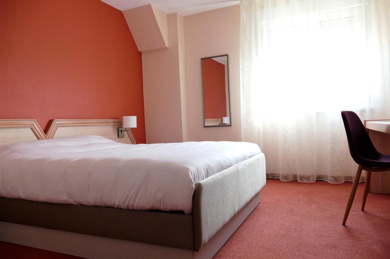 Au Relais De L'Ill 호텔 Sermersheim 외부 사진